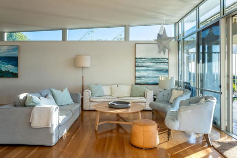 Percy Street I Private Properties - Tourism Gold Coast 2
