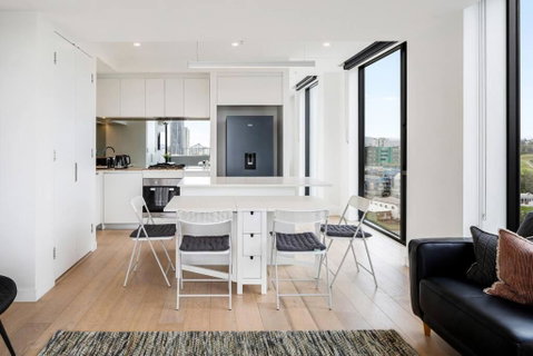 Perfect Haven In Spring Hill 2B1B And Parking - Tourism Gold Coast 1