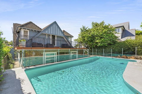 Poolside Stay - Close To Taronga Zoo & Luna Park - Tourism Gold Coast 1