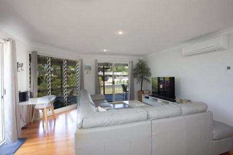 Rainbow Tides - Tourism Gold Coast 3