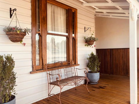 Railway Cottage - Tourism Gold Coast 1