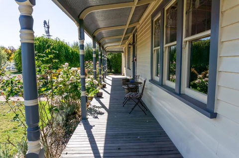 Pound Hill Cottage - Tourism Gold Coast 2