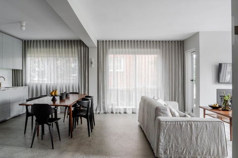 Prestigious In Prahran By Ready Set Stay - Tourism Gold Coast 2