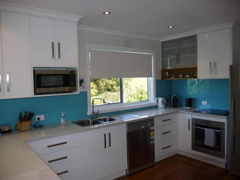 Prime Location - Totally Refurbished - Tourism Gold Coast 2