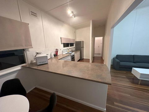Private 1 Bedroom Apartment With Fenced Yard - Tourism Gold Coast 2