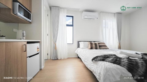 Private Suite With Queen Bed TV - Room 11 - Tourism Gold Coast 0