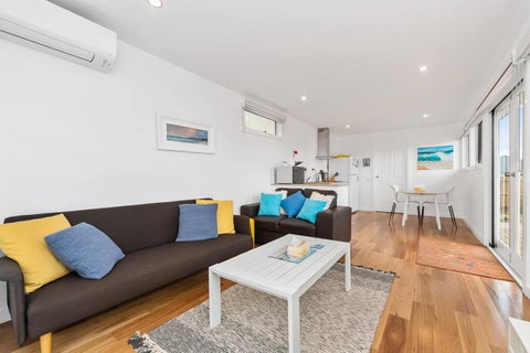 Quiet, Luxurious Guest House - Couples Retreat - Gold Coast 3