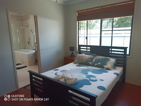 Quand0ng Valley Inn - The Hidden Waterfall Family Retreat - Tourism Gold Coast 3