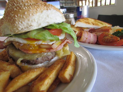 Augathella Motel & Caravan Park - Gold Coast 3