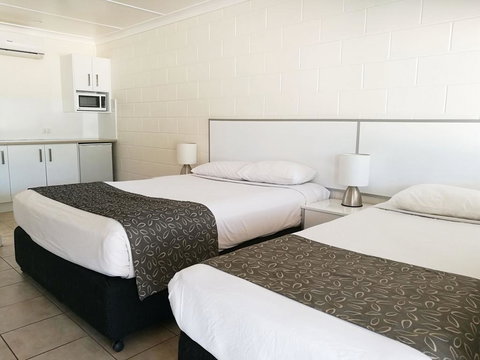 Augathella Motel & Caravan Park - Gold Coast 0