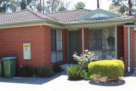 Australian Home Away Ringwood Bardia - Tourism Gold Coast 0