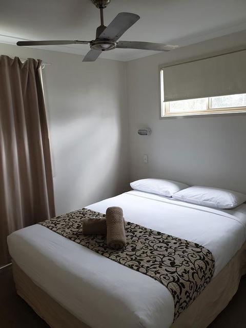 Australian Motor Homes Tourist Park - Tourism Gold Coast 3