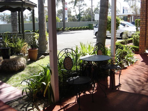 Avaleen Lodge Motor Inn - Tourism Gold Coast 2