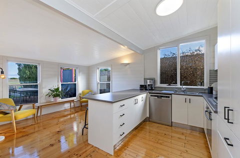 Avery Cottage - Tourism Gold Coast 1