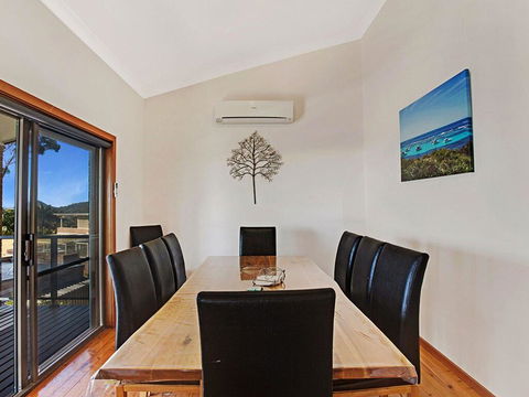 Away @ Nelson Bay, 29 Wollomi Ave - Incredible Water Views, Pet Friendly, WIFI & Aircon - Tourism Gold Coast 3