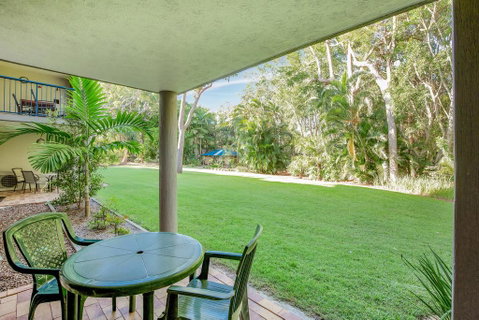 Baden 35 - Rainbow Shores, Walk To Beach, Pools, Tennis Court - Tourism Gold Coast 2