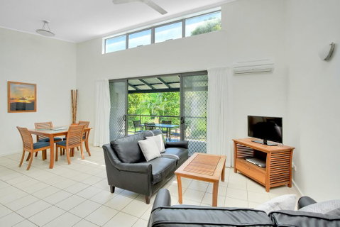 Baden 46 - Rainbow Shores, Walk To Beach, Top Floor, Air Conditioned Unit, Pools - Tourism Gold Coast 0