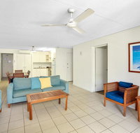 Baden 62 - Rainbow Shores Beach Escape Air con Pool All beds made - Tourism Gold Coast