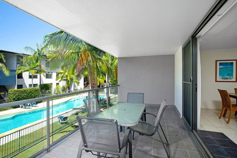 Baden 77 - Rainbow Shores, Pools, Outdoor Spa, Walk To Beach - Tourism Gold Coast 0