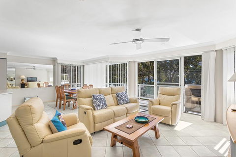 Bagnall Beach Apartments Unit 5-153 Government Rd - Tourism Gold Coast 0