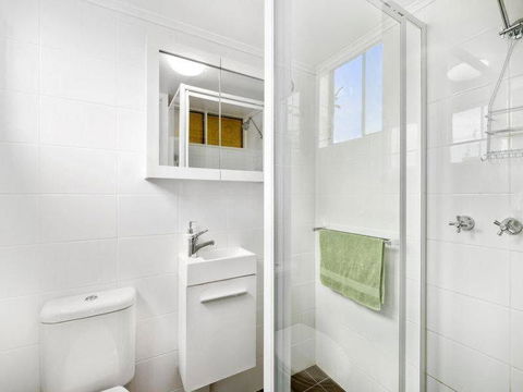 Bailey House - Tourism Gold Coast 2