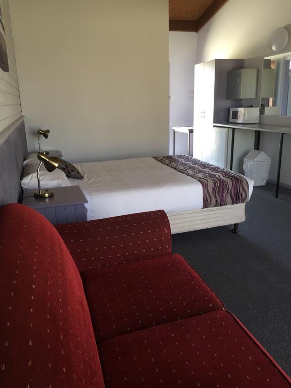 Tocumwal NSW Tourism Gold Coast