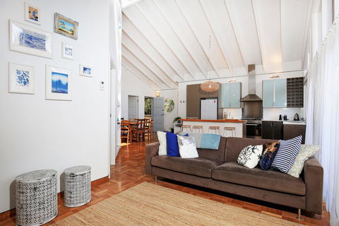 Balena @ Culburra - Pet Friendly - 1 Min Walk To Beach - Tourism Gold Coast 0