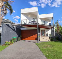 Bali St BeachHouse - Gold Coast