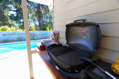 Barefoot Escape - Tourism Gold Coast 0