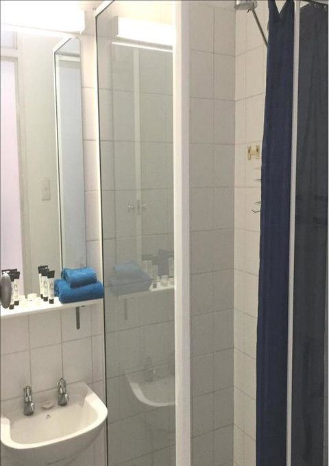 Barkly Hotel - Gold Coast 3