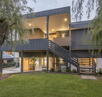 Bay View Retreat - Stunning Ocean Views and 300 metres To Beach - Tourism Gold Coast