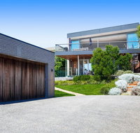 Bay Vista - Amazing Bay Views with the beach at your doorstop - Gold Coast