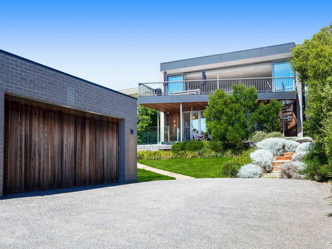 Bay Vista - Amazing Bay Views With The Beach At Your Doorstop! - Gold Coast 0