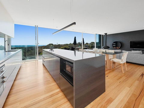Bay Vista - Amazing Bay Views With The Beach At Your Doorstop! - Gold Coast 2