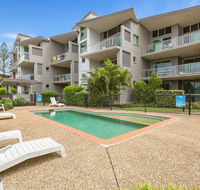 BEACH BLISS LUXURIOUS APARTMENT with POOL - Gold Coast