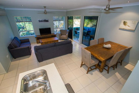 Beach Pad 2 - Tourism Gold Coast 2