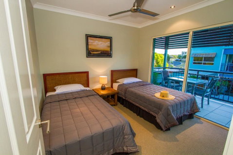 Beach Pad 2 - Tourism Gold Coast 1