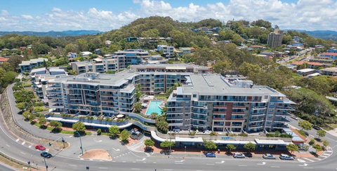 Beach Side Ocean Burleigh Heads 3 Bedroom Family Accomodation - Gold Coast 0