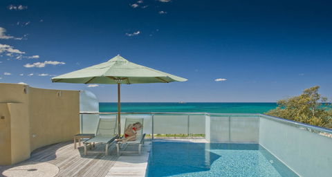 Beach Suites - Tourism Gold Coast 0