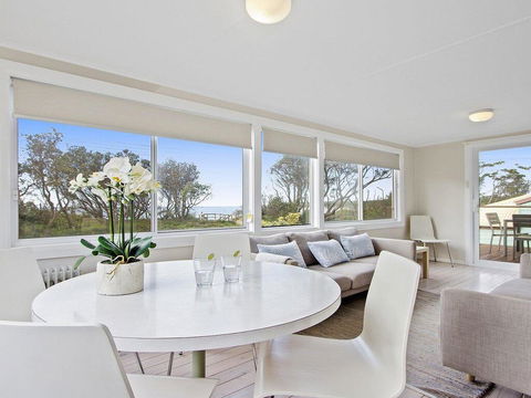 Beachbreak - Fall Asleep To The Sound Of The Ocean - Tourism Gold Coast 0