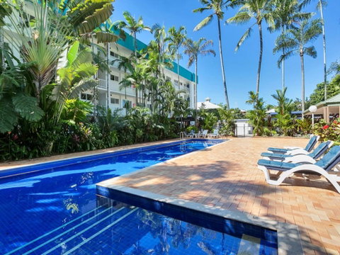 Beachfront Apartment Agincourt Clifton Beach - Tourism Gold Coast 3