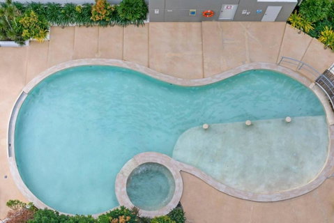 Resort-Style Sister Studios - Double Delight In The CBD - Tourism Gold Coast 3