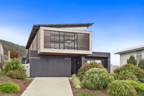 Red Salt - Tourism Gold Coast 1