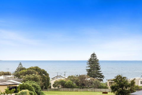 Red Salt - Tourism Gold Coast 3