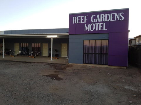 Reef Gardens Motel - Tourism Gold Coast 2