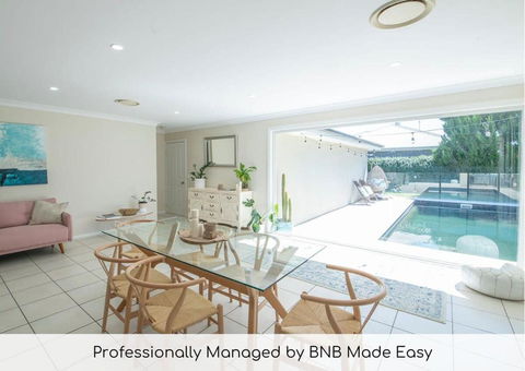Regand Retreat - Luxurious Family Home, Pool - Tourism Gold Coast 0