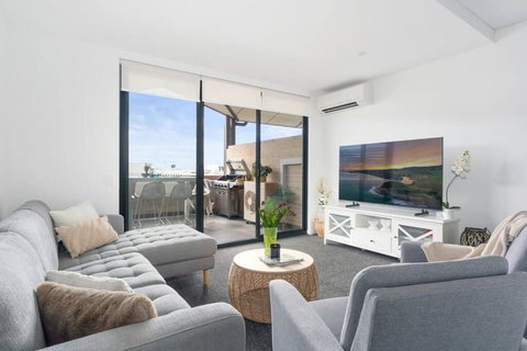 Relax @ Oceania Gerringong - Tourism Gold Coast 0