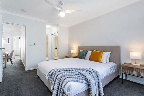 Relaxation Awaits At Runaway Cove - Tourism Gold Coast 2