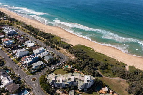 Relaxing Ocean View Apartment In Buddina - Tourism Gold Coast 2