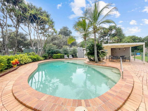 Relaxing Ocean View Apartment In Buddina - Tourism Gold Coast 3